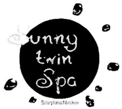 Sunny twin Spa