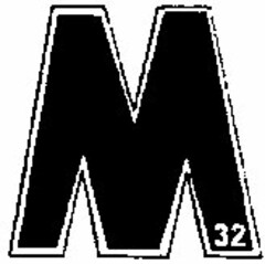 M 32