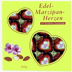 Edel-Marzipan-Herzen