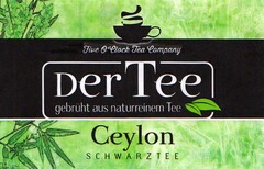 Der Tee gebrüht aus naturreinem Tee