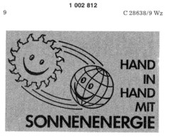 HAND IN HAND MIT SONNENENERGIE