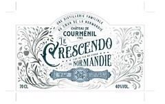 UNE DISTILLERIE FAMILIALE AU CŒUR DE LA NORMANDIE CHÂTEAU DE COURMÉNIL 1783 LE CRESCENDO EAU DE VIE DE CIDRE DE NORMANDIE EAU DE VIE DE CIDRE ÉLEVÉS DANS LES CAVES DU CHÂTEAU 70 CL 40 % VOL.