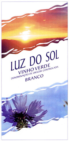 LUZ DO SOL VINHO VERDE DENOMINAÇAO DE ORIGEM CONTROLADA BRANCO