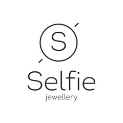 S Selfie jewellery