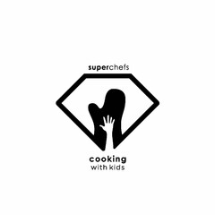 SUPERCHEFS COOKING WITH KIDS