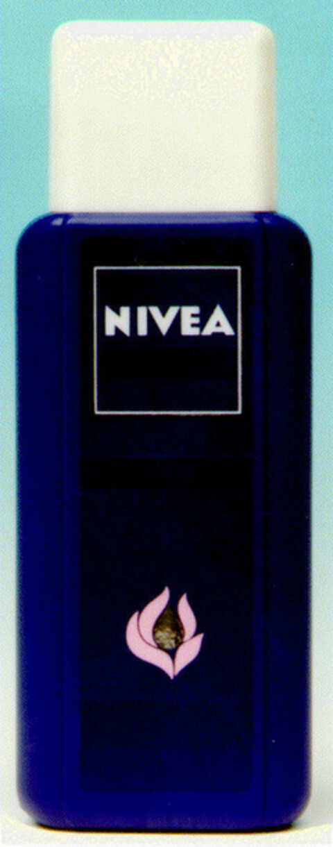 NIVEA Logo (DPMA, 11.07.1990)