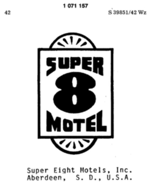 SUPER 8  MOTEL Logo (DPMA, 01/17/1984)