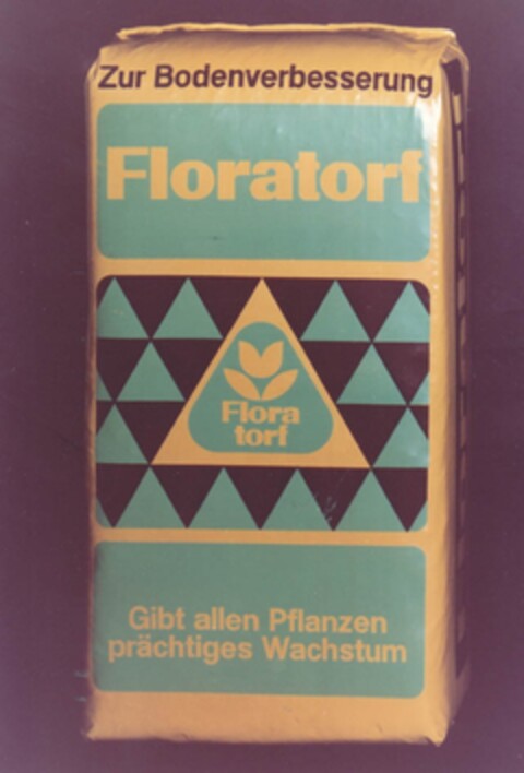 Floratorf Zur Bodenverbesserung Gibt allen Pflanzen prächtiges Wachstum Logo (DPMA, 10/29/1965)