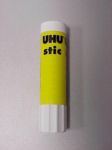 UHU stic Logo (EUIPO, 21.01.2009)