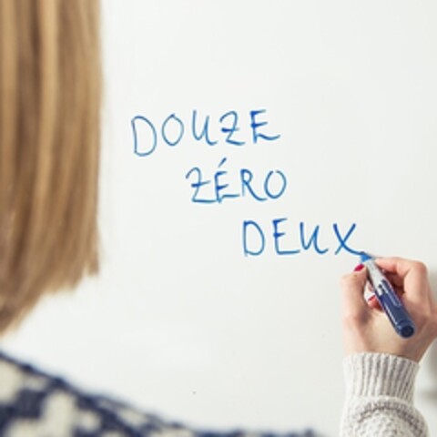 DOUZE ZÉRO DEUX Logo (IGE, 02.11.2018)