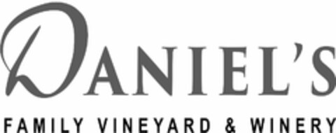 DANIEL'S FAMILY VINEYARD & WINERY Logo (USPTO, 15.12.2015)