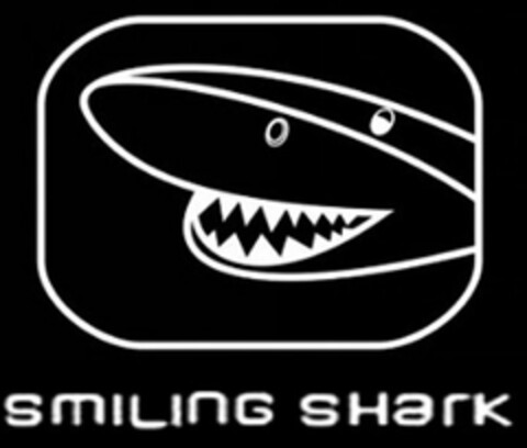 SMILING SHARK Logo (USPTO, 03.12.2015)