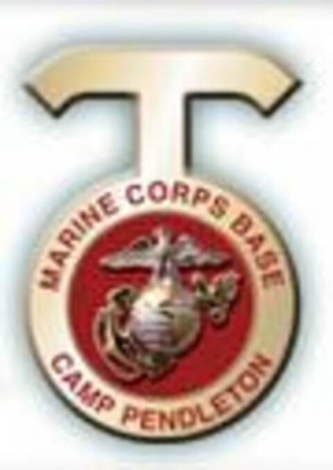 T MARINE CORPS BASE CAMP PENDLETON Logo (USPTO, 25.03.2016)