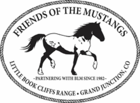 FRIENDS OF THE MUSTANGS PARTNERING WITH BLM SINCE 1982 LITTLE BOOK CLIFFS RANGE GRAND JUNCTION CO Logo (USPTO, 22.06.2017)
