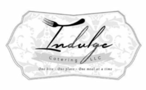 INDULGE CATERING LLC ONE BITE - ONE PLATE - ONE MEAL AT A TIME Logo (USPTO, 09/08/2020)