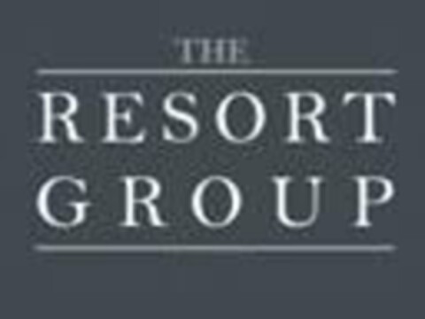 THE RESORT GROUP Logo (USPTO, 22.11.2010)