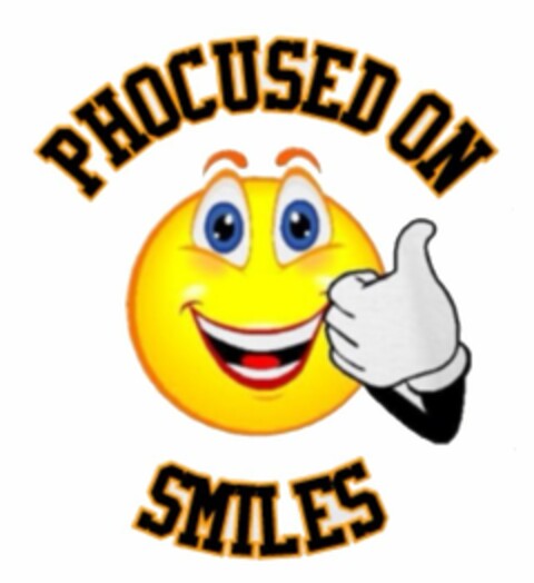 PHOCUSED ON SMILES Logo (USPTO, 21.06.2013)